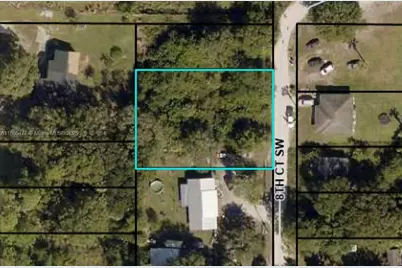 825 8th Ct, Vero Beach, FL 32962 - Photo 1