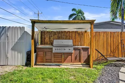 6761 Allen St, Hollywood, FL 33024 - Photo 40