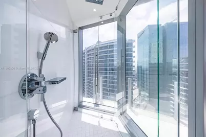 300 Biscayne Boulevard Way #4507W, Miami, FL 33131 - Photo 40