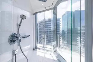 300 Biscayne Blvd Way, Miami, FL 33131 - Photo 40