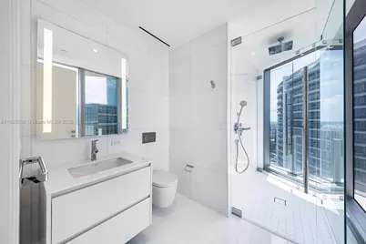 300 Biscayne Boulevard Way #4507W, Miami, FL 33131 - Photo 34