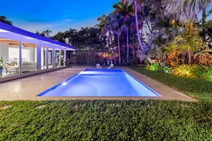 1025 Washington St, Hollywood, FL 33019 - Photo 10