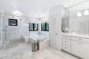 56 S Hibiscus Dr, Miami Beach, FL 33139 - Photo 22