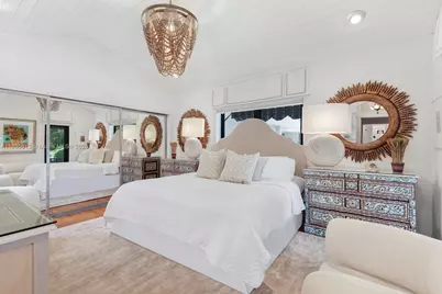 56 S Hibiscus Dr, Miami Beach, FL 33139 - Photo 22