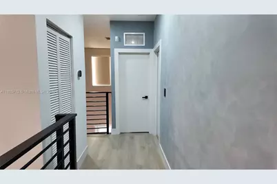 7221 NW 103rd Path, Doral, FL 33178 - Photo 20