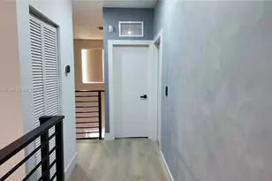 7221 NW 103rd Path, Doral, FL 33178 - Photo 20
