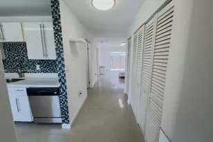 805 NW 108th Terrace, Pembroke Pines, FL 33026 - Photo 12