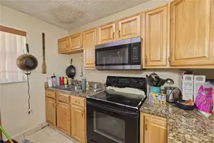 1750 W 46th St, Hialeah, FL 33012 - Photo 10