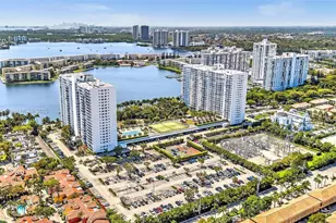 2801 NE 183rd St, Aventura, FL 33160 - Photo 42