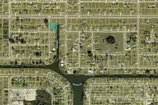 9 SW 22nd Ct, Cape Coral, FL 33991 - Photo 2