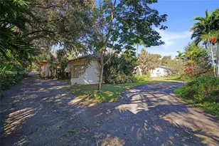 65 NE 152nd St, Miami, FL 33162 - Photo 68