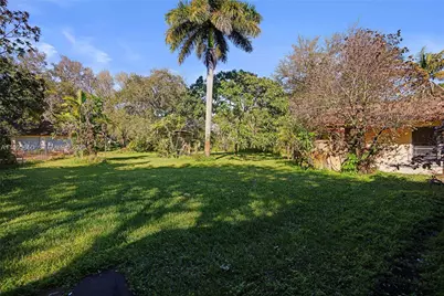 65 NE 152nd St, Miami, FL 33162 - Photo 48