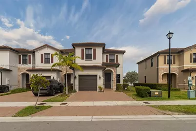 10966 W 33rd Way, Hialeah, FL 33018 - Photo 1