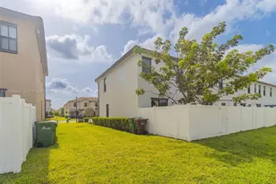 10966 W 33rd Way, Hialeah, FL 33018 - Photo 4