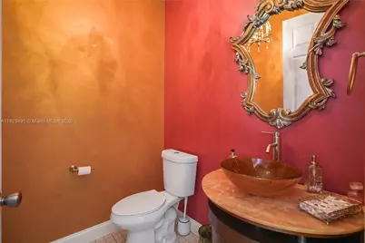 1282 Grant Ct, Hollywood, FL 33019 - Photo 30