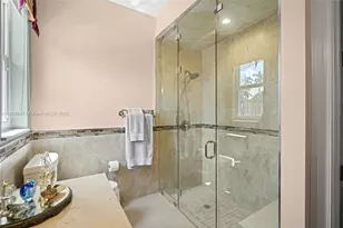 1282 Grant Ct, Hollywood, FL 33019 - Photo 38