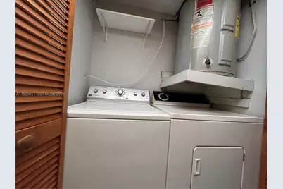 4469 Treehouse Ln #B, Tamarac, FL 33319 - Photo 14