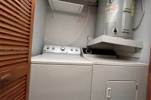 4469 Treehouse Ln, Tamarac, FL 33319 - Photo 14