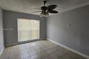 4469 Treehouse Ln, Tamarac, FL 33319 - Photo 6