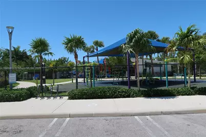 700 Layne Blvd #112, Hallandale Beach, FL 33009 - Photo 56