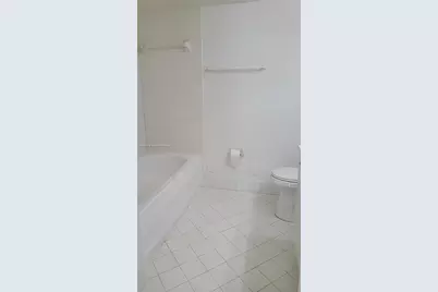 2921 SE 13th Ave #106-48, Homestead, FL 33035 - Photo 14