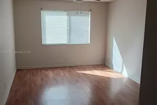 5906 NW 21st St, Lauderhill, FL 33313 - Photo 8