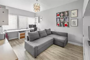 9057 Emerson Ave, Surfside, FL 33154 - Photo 16