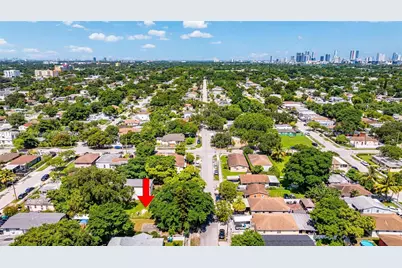 2133 NW 48th St, Miami, FL 33142 - Photo 8