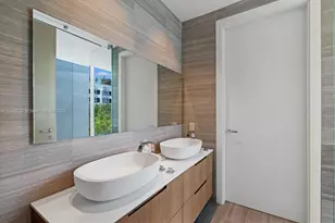 4700 N Meridian Ave, Miami Beach, FL 33140 - Photo 38