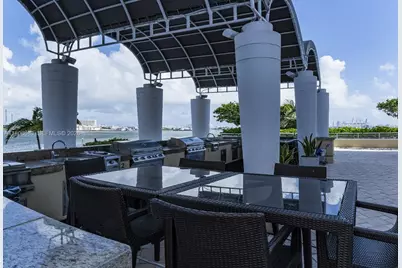 808 Brickell Key Dr #404, Miami, FL 33131 - Photo 14