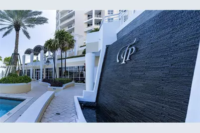 808 Brickell Key Dr #404, Miami, FL 33131 - Photo 8