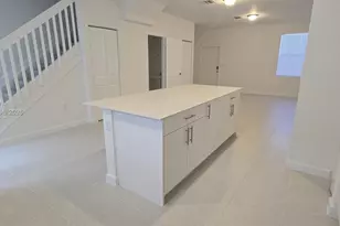 102 SE 11 Ct, Florida City, FL 33034 - Photo 8