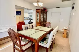 2465 NE 15th Ave, Pompano Beach, FL 33064 - Photo 10