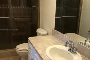 210 Lakeview Dr, Weston, FL 33326 - Photo 16