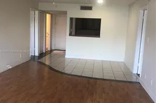 210 Lakeview Dr, Weston, FL 33326 - Photo 6