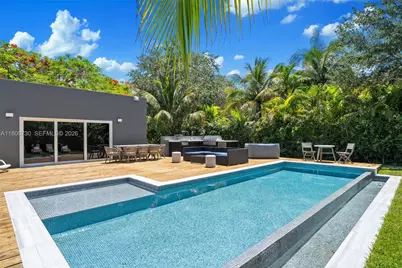 5943 SW 62nd St, South Miami, FL 33143 - Photo 1