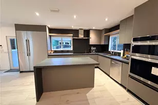 5943 SW 62nd St, South Miami, FL 33143 - Photo 16