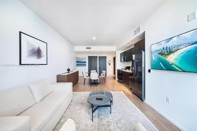 398 NE 5th St #4518, Miami, FL 33132 - Photo 6