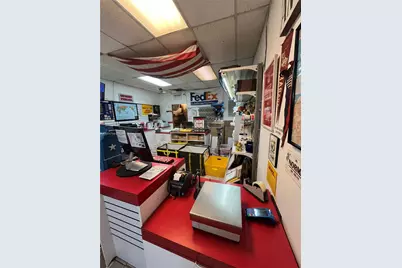 Xxxx W 16th Ave, Hialeah, FL 33012 - Photo 8