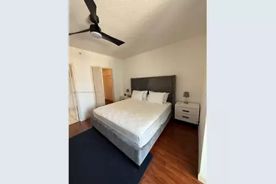 170 SE 14th St #1105, Miami, FL 33131 - Photo 14