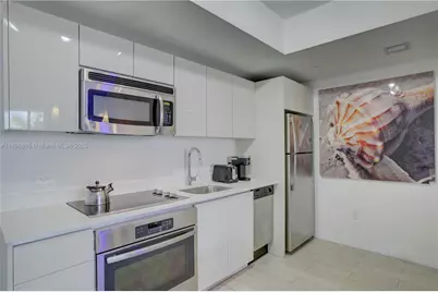 2602 E Hallandale Beach Blvd #R407, Hallandale Beach, FL 33009 - Photo 12