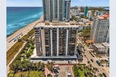 6423 Collins Ave #409, Miami Beach, FL 33141 - Photo 58