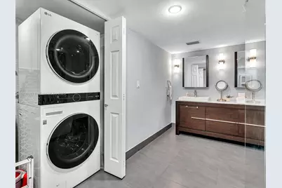 6423 Collins Ave #409, Miami Beach, FL 33141 - Photo 42