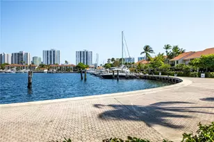 3610 Yacht Club Dr, Aventura, FL 33180 - Photo 42