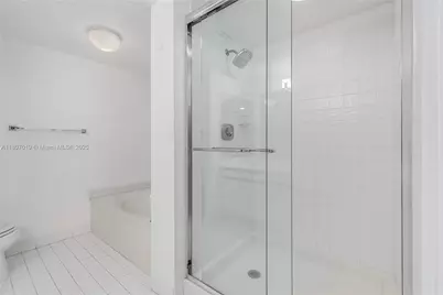 3610 Yacht Club Dr #1005, Aventura, FL 33180 - Photo 28
