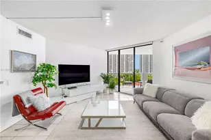 3610 Yacht Club Dr, Aventura, FL 33180 - Photo 4