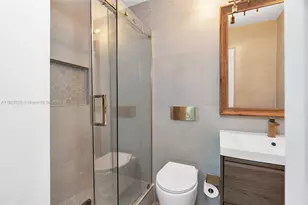 2301 Collins Ave, Miami Beach, FL 33139 - Photo 34