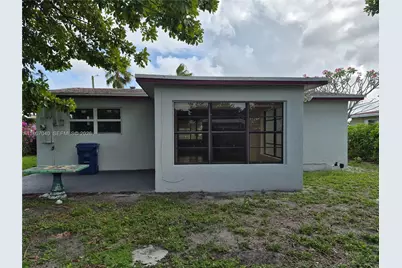 3161 NW 5th St, Lauderhill, FL 33311 - Photo 12