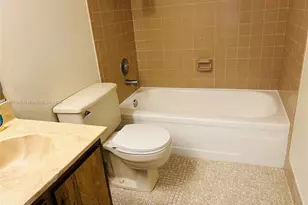 8720 N Sherman Cir, Miramar, FL 33025 - Photo 10