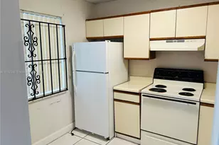 8720 N Sherman Cir, Miramar, FL 33025 - Photo 16